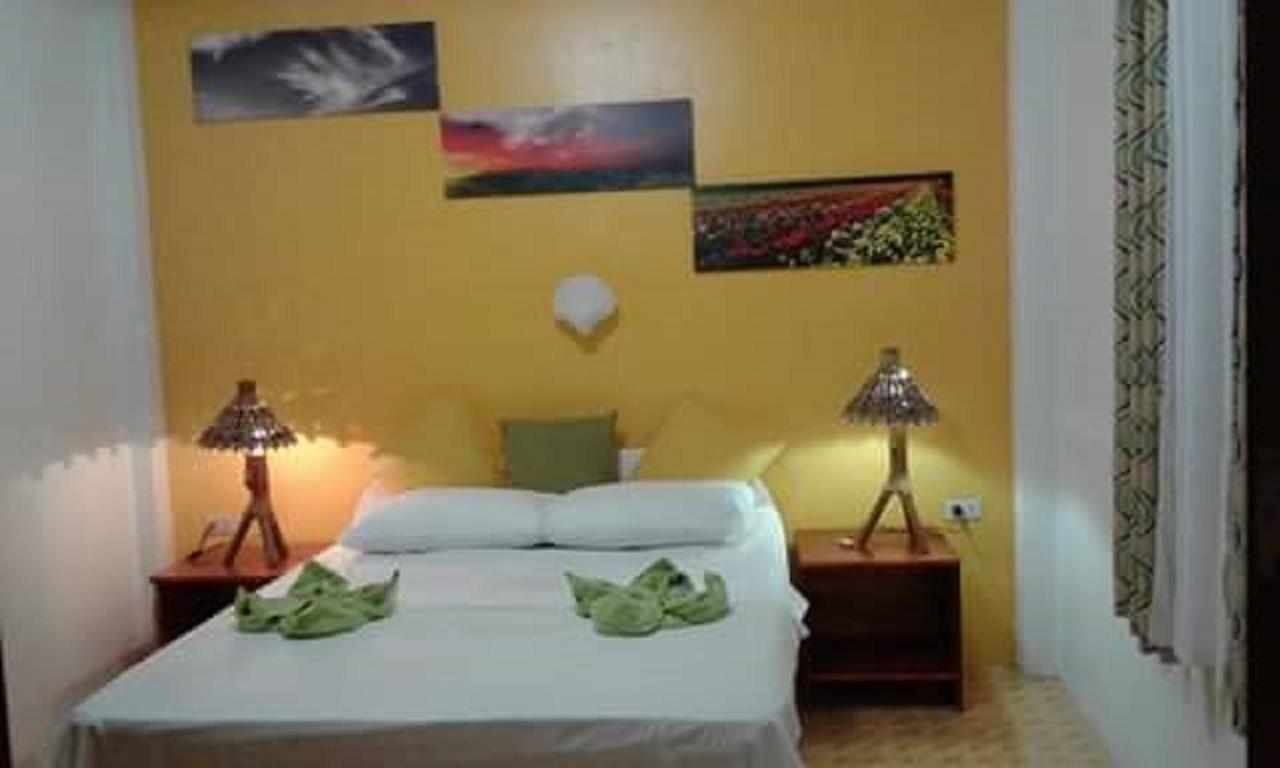 Traville Huts Palm Beach Inn Panglao Exterior photo