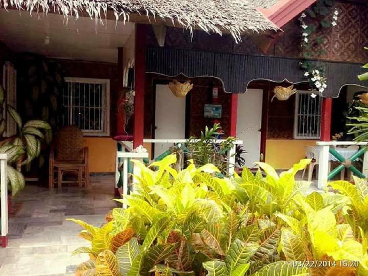 Traville Huts Palm Beach Inn Panglao Exterior photo
