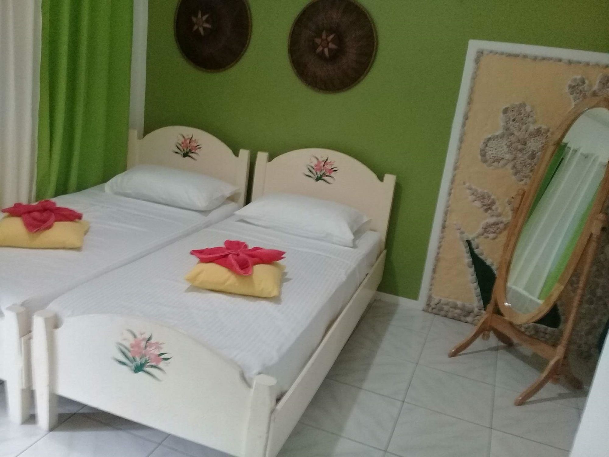 Traville Huts Palm Beach Inn Panglao Exterior photo