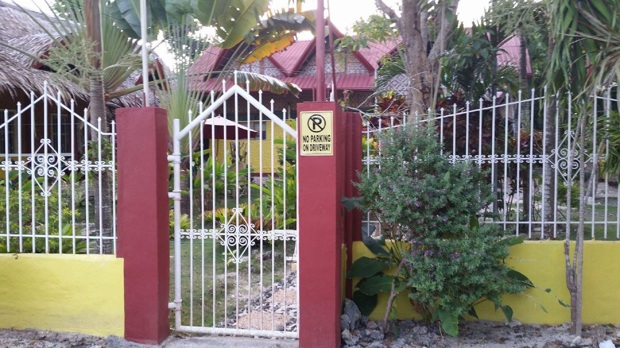 Traville Huts Palm Beach Inn Panglao Exterior photo